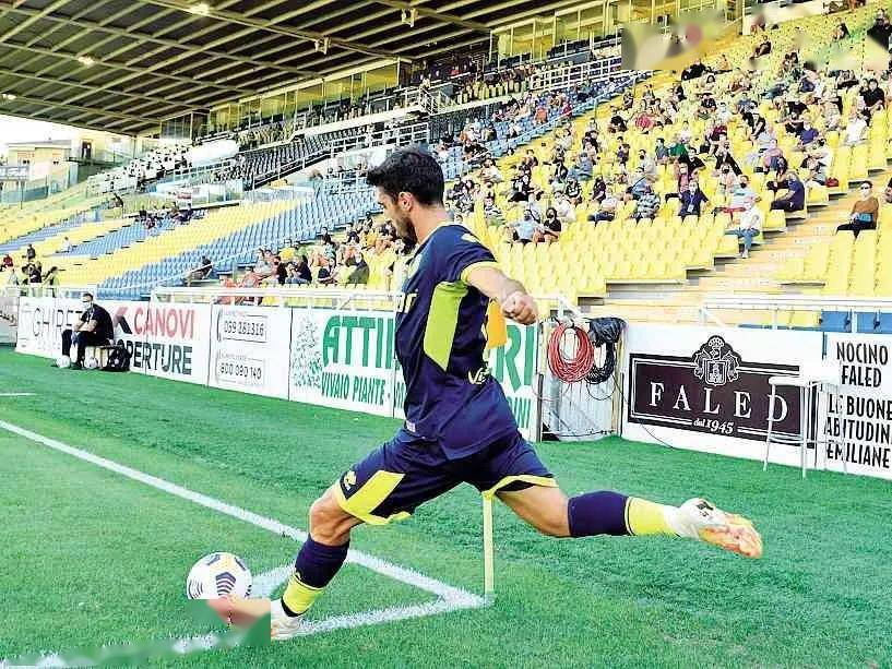 曹路“太阳成集团tyc7111cc”(图4)
曹路“太阳成集团tyc7111cc”(图4)