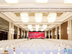 绿之嘉高调入市地板“纯木时代”来临_太阳成集团tyc7111cc(图2) 太阳成集团tyc7111cc