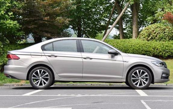 太阳成集团tyc7111cc:群邑在全球范围内推出广告可见度标准,获联合利华、金宝汤、切迟-杜威、壳牌、赛百味和沃尔沃等广告主大力支持(图1) 太阳成集团tyc7111cc