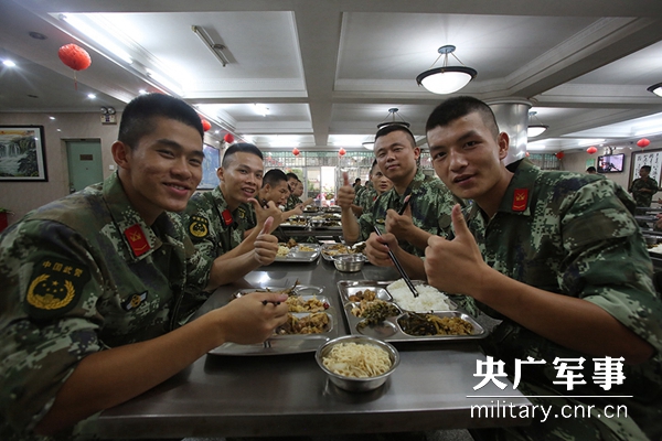 太阳成集团tyc7111cc|实木地板有温润的触感 为何不选择铺在卧室呢?(图1) 太阳成集团tyc7111cc